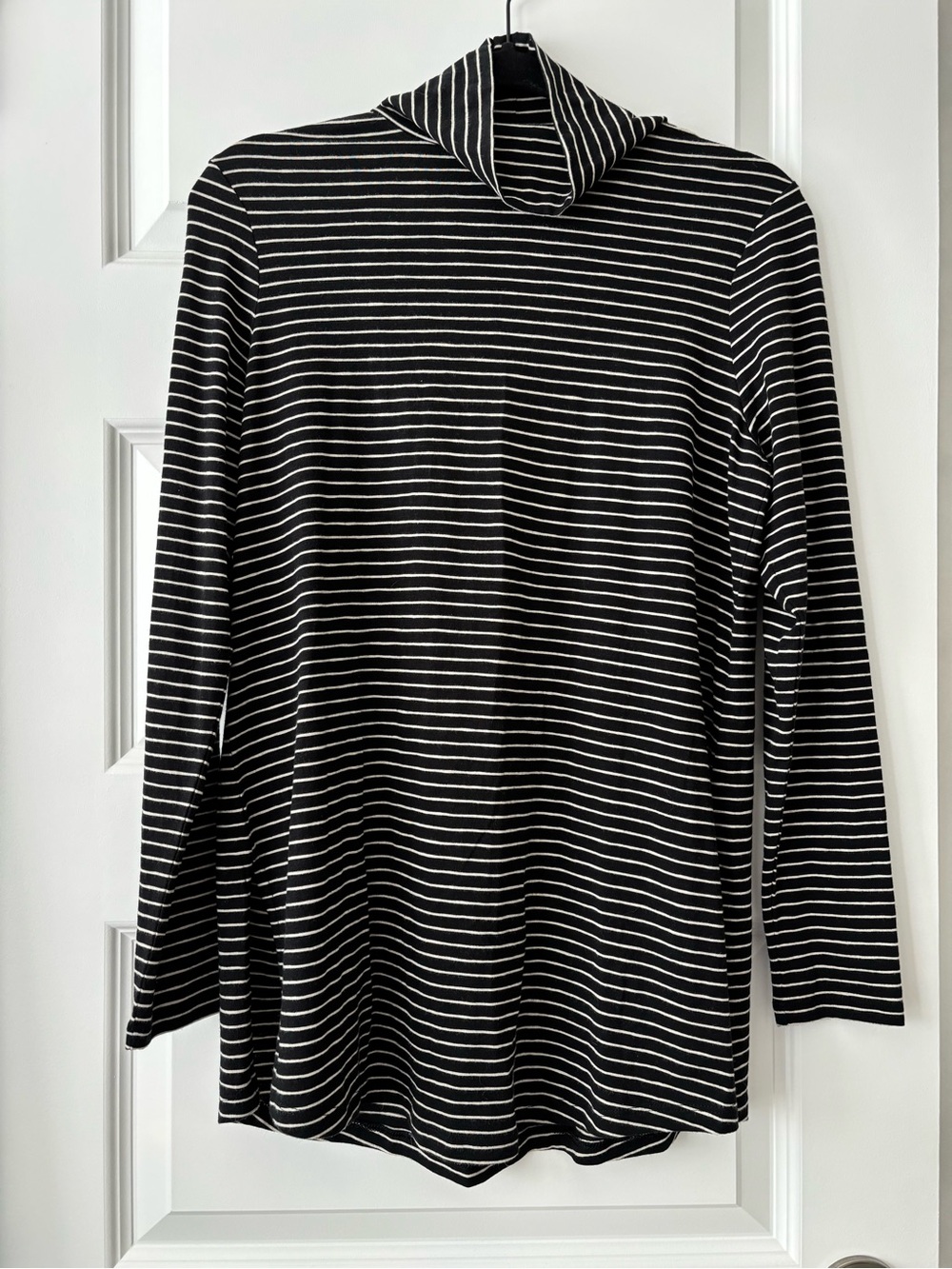 J.Jill Black & White Striped Long-Sleeve Turtleneck Shirt S